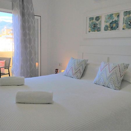 Deluxe Apartment In Benalbeach With Beach Views Benalmádena Exteriér fotografie